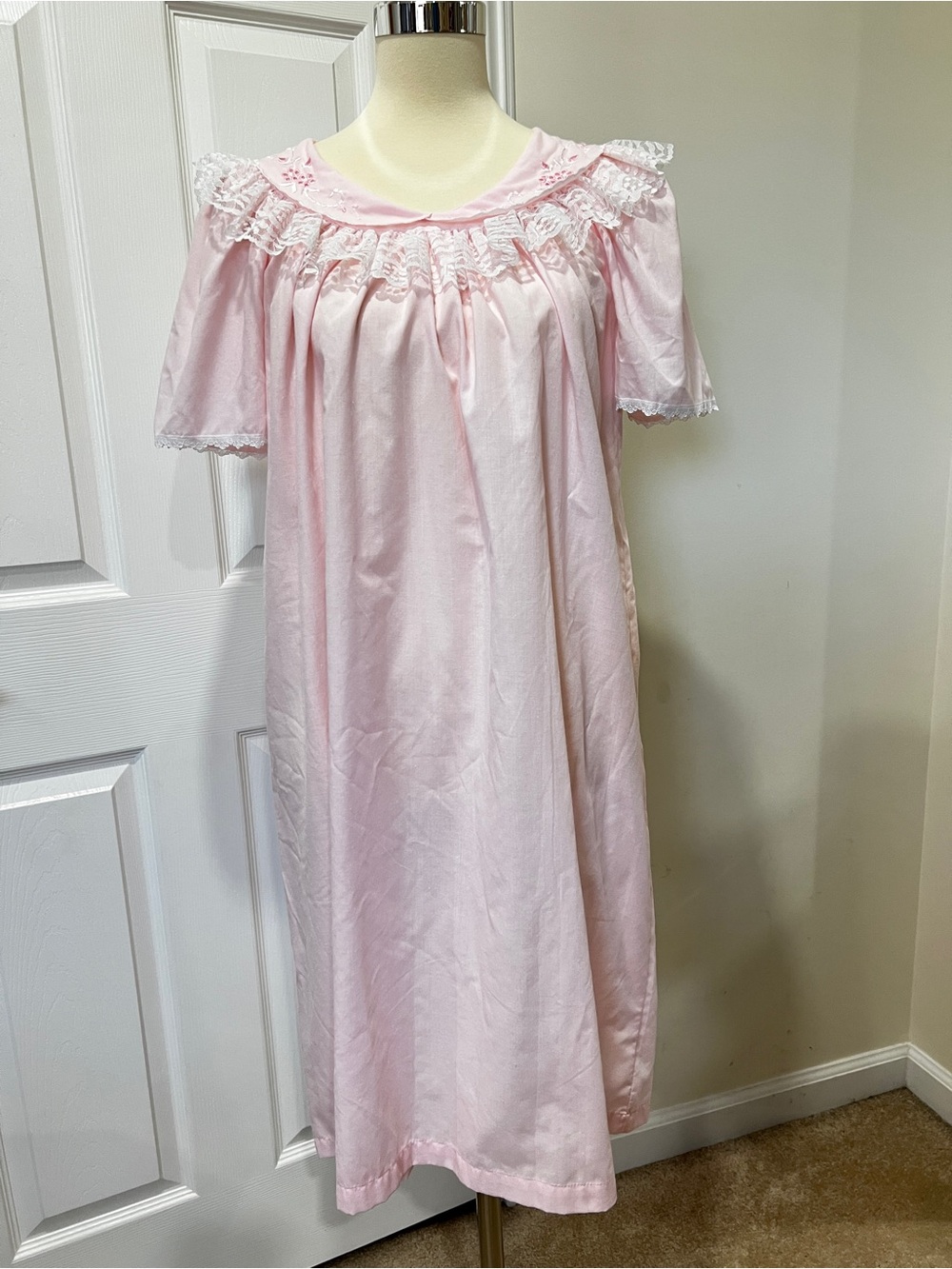 Vintage Simply Basic Nightgown Dress Pajama Cotton Blend Cottagecore Size Small